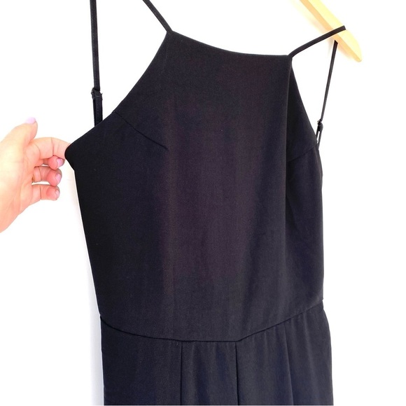 Forever 21 jumpsuit with open back & elasticized waist - Picture 4 of 10